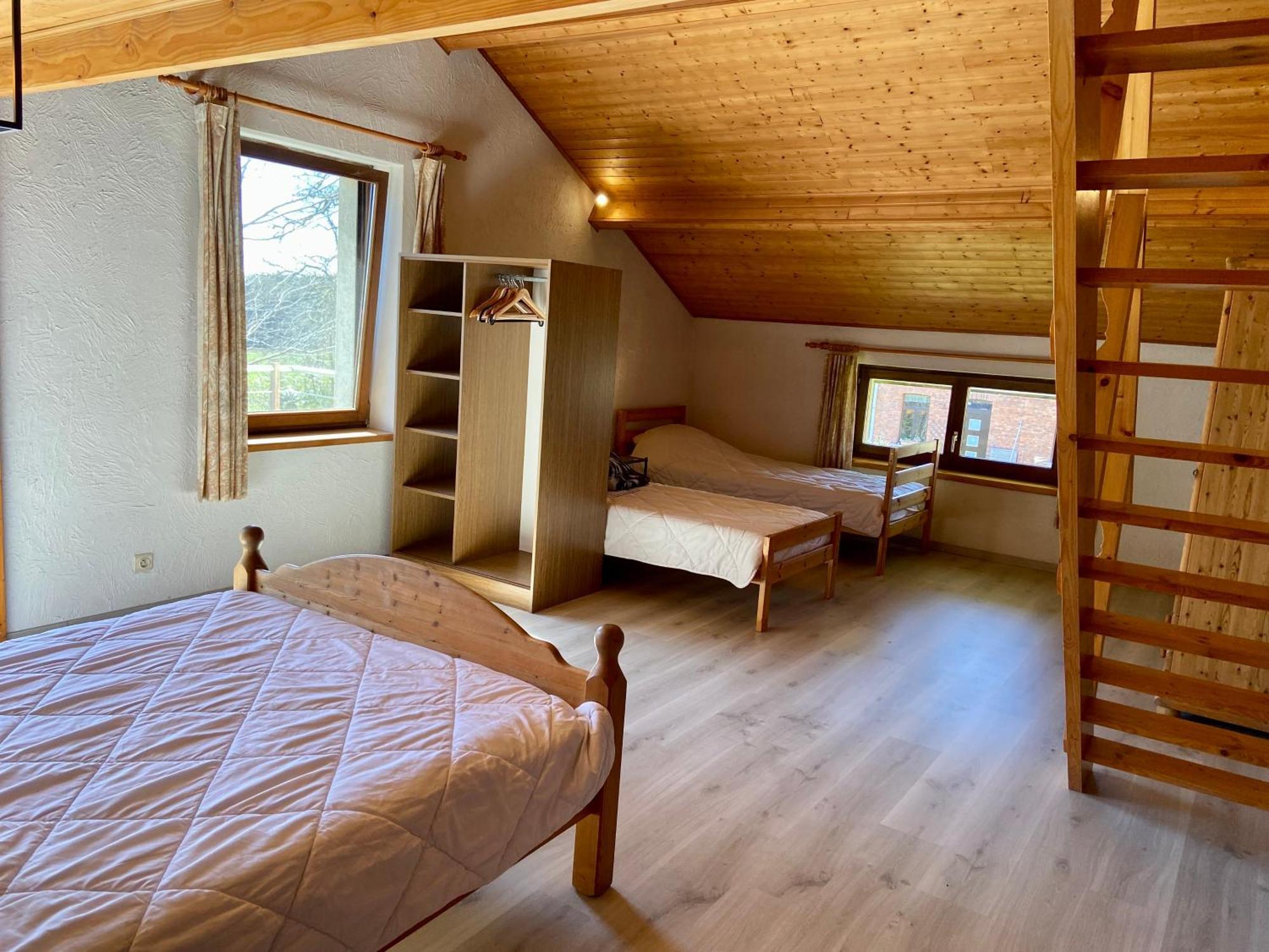 Gite De La Ferme De Lexhy Stavelot Exteriör bild